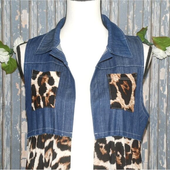 NWT Boutique Denim & Cheetah Print Vest Western Duster Sleeveless Jacket Size S - Picture 3 of 10